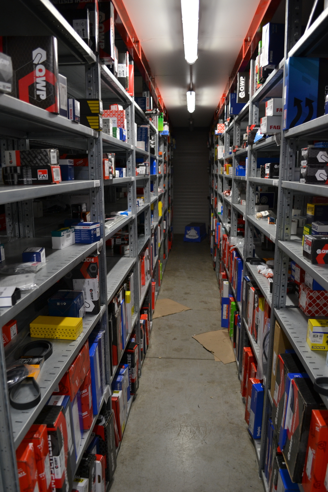 Kétszintes Schaefer polcos állványrendszer 7