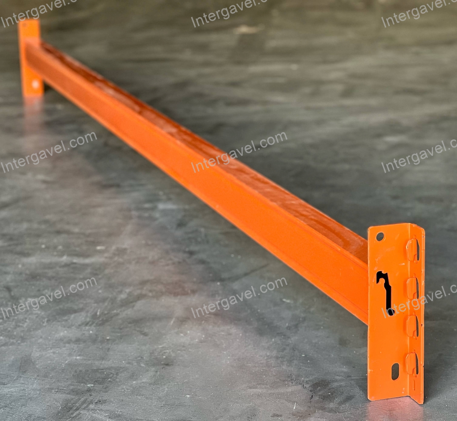 STOW 2700x80x50 mm típusú gerenda 1