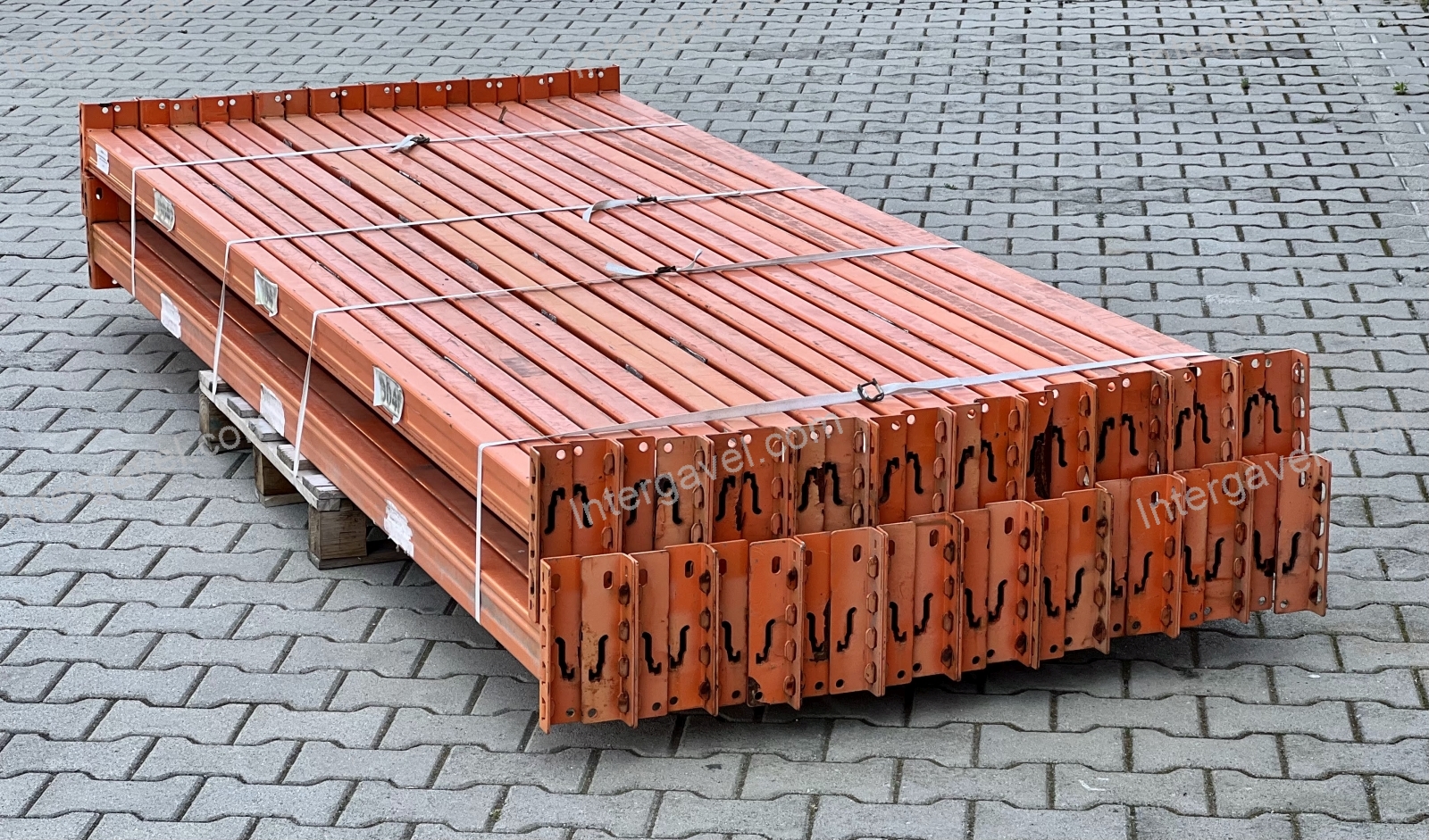 STOW 3600x130x50 mm típusú gerenda 4