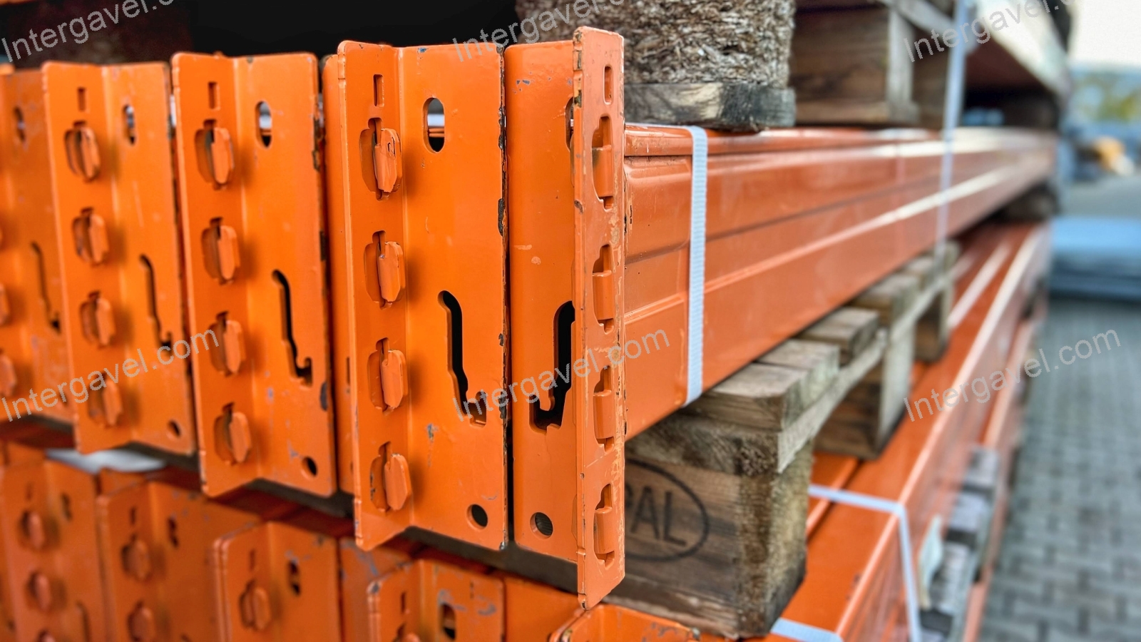 STOW 3600x130x50 mm típusú gerenda 6