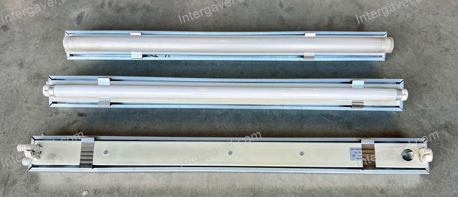 Használt fénycső armatúrák