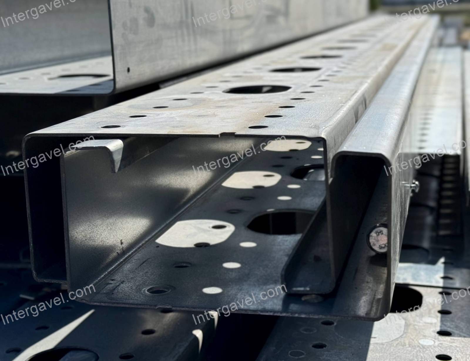 Galéria profilok vegyes méretben (2) 5