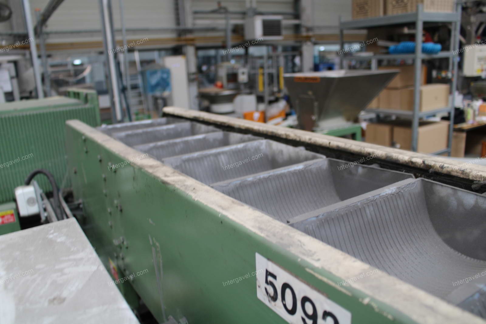 Csomagoló gépsor 18