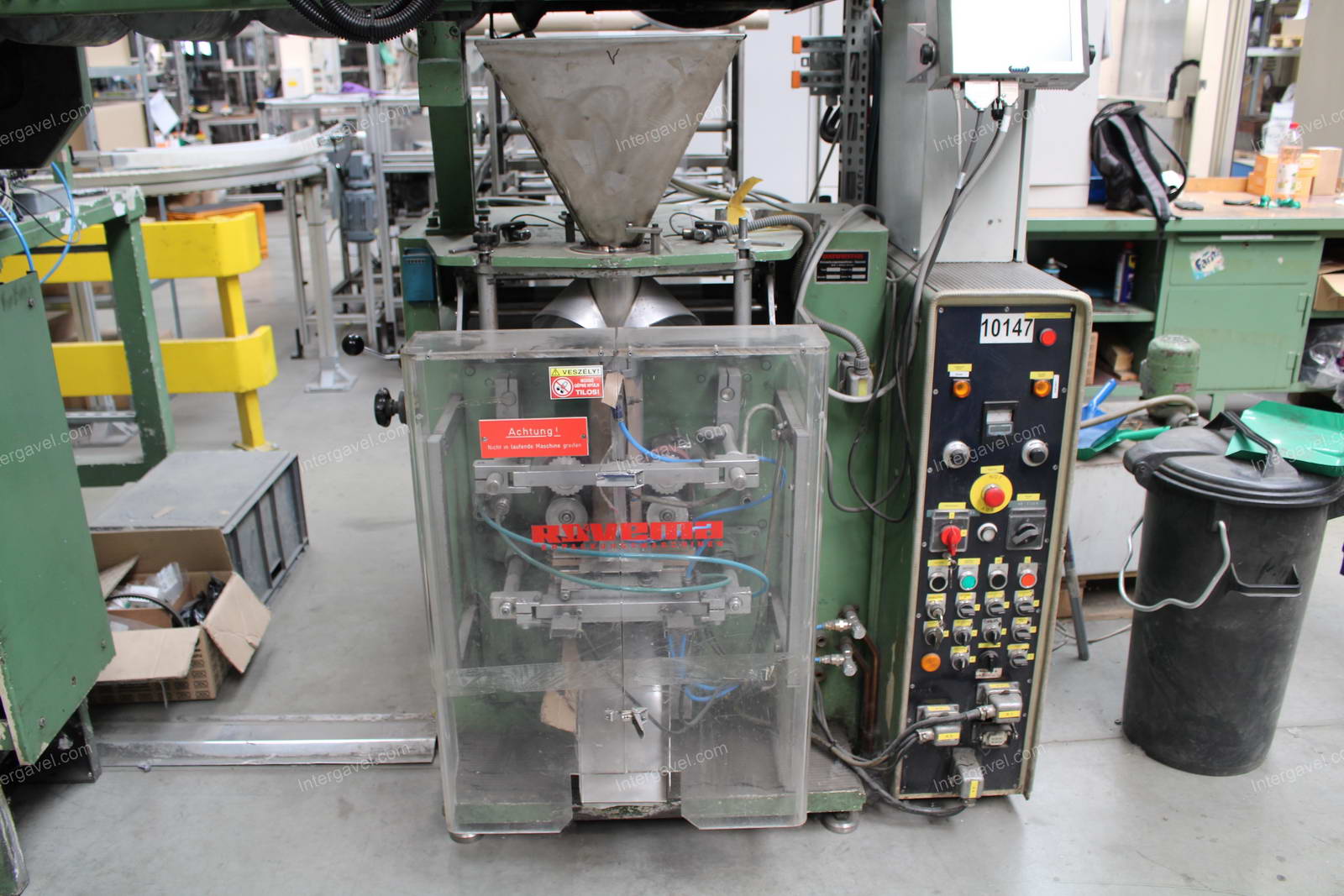 Csomagoló gépsor 21