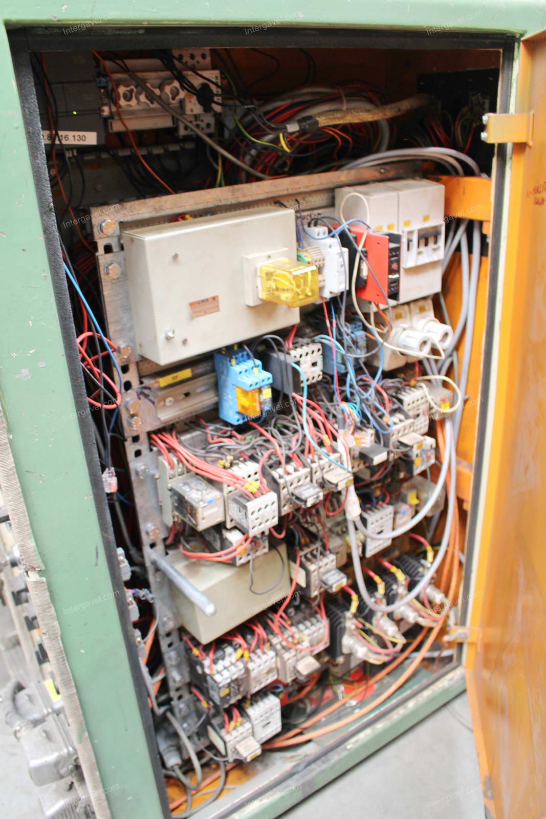 Csomagoló gépsor 28