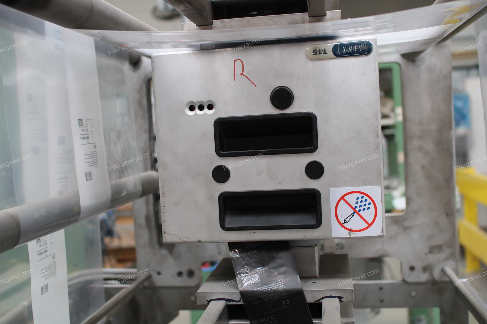 Csomagoló gépsor 33