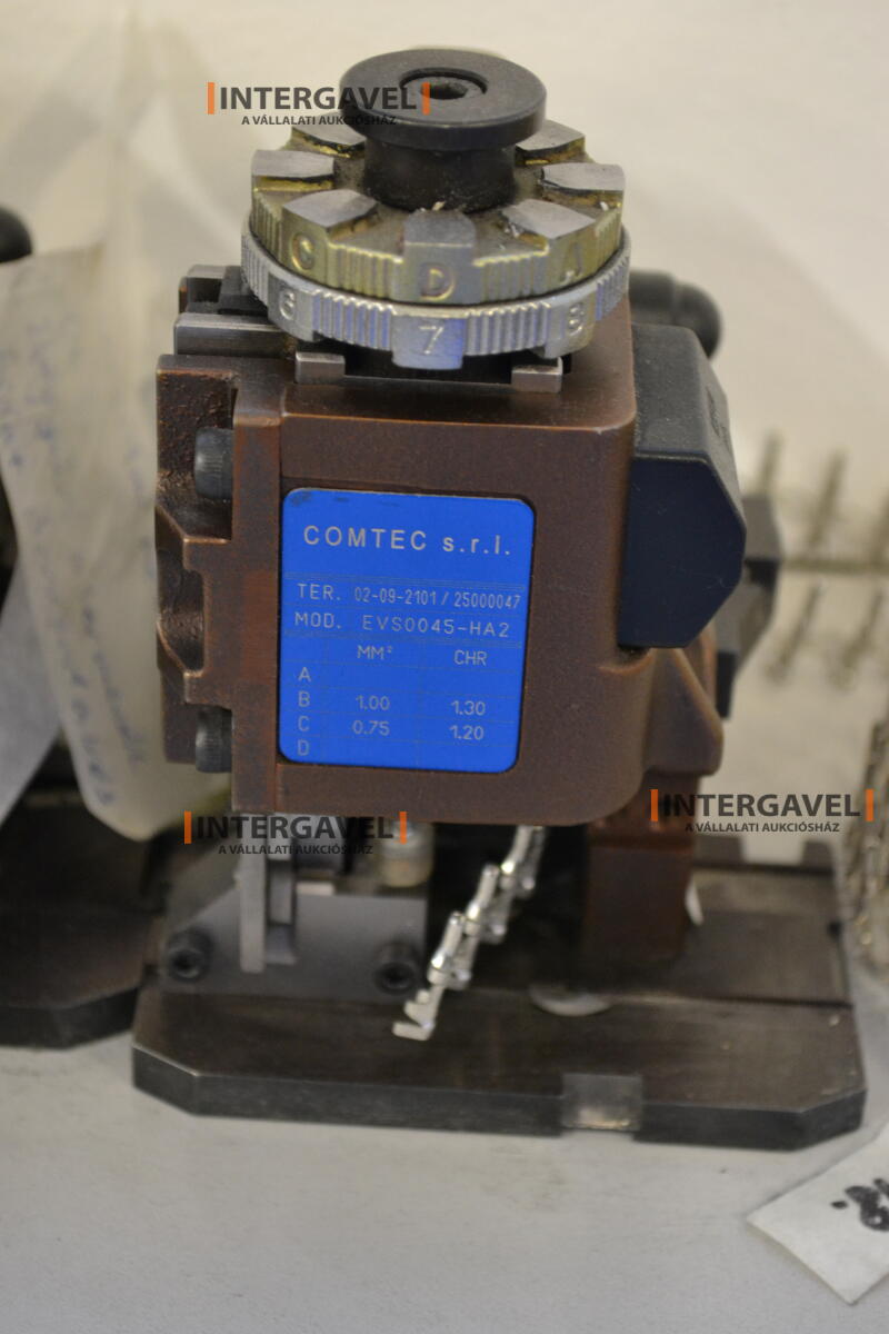 Komax Alpha 530 kábelmegmunkáló gép 22