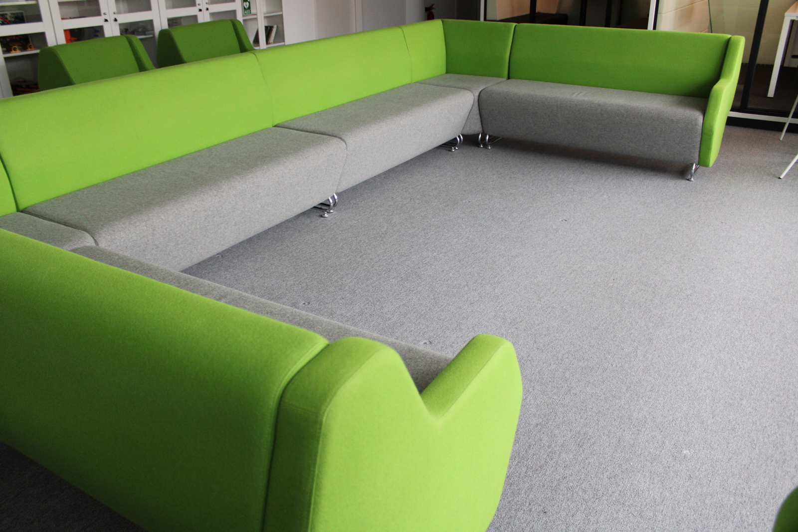 Kanapé U-alakú (Nowy Styl Hexa) 3