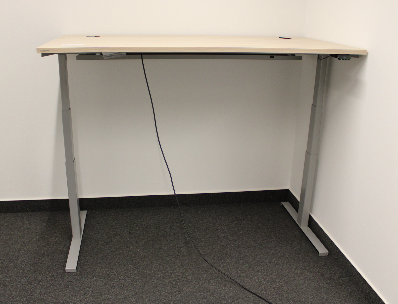 Íróasztal (Neudörfler-elektromosan állítható) 2