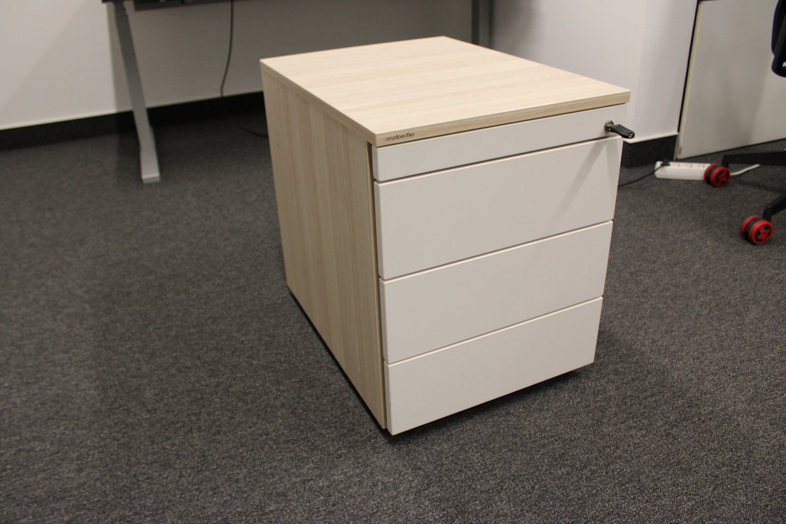 Konténer (Neudörfler) 1