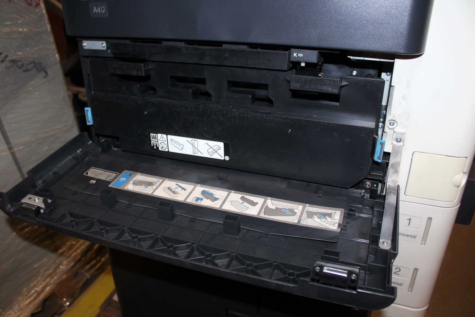 Nyomtató (Bizhub 652) 8