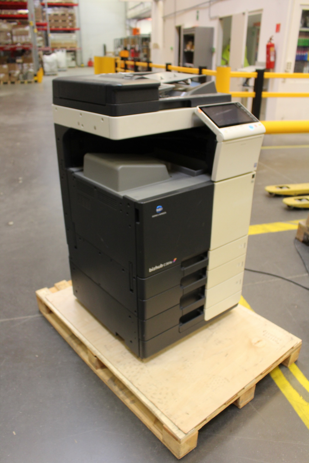 Nyomtató (Bizhub C364e) 2