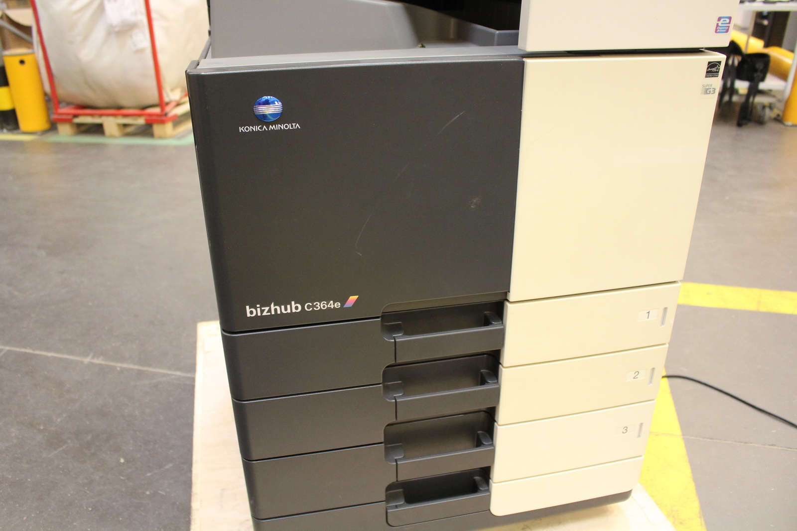 Nyomtató (Bizhub C364e) 3