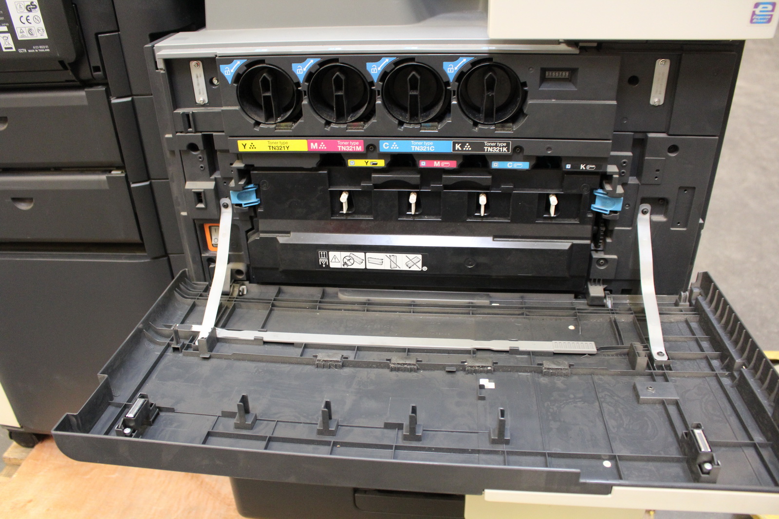 Nyomtató (Bizhub C224e) 4