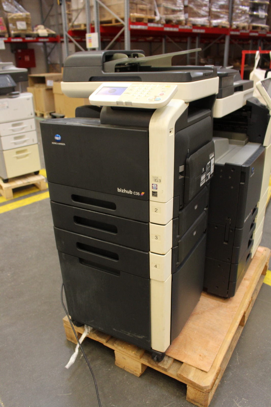 Nyomtató (Bizhub C35)