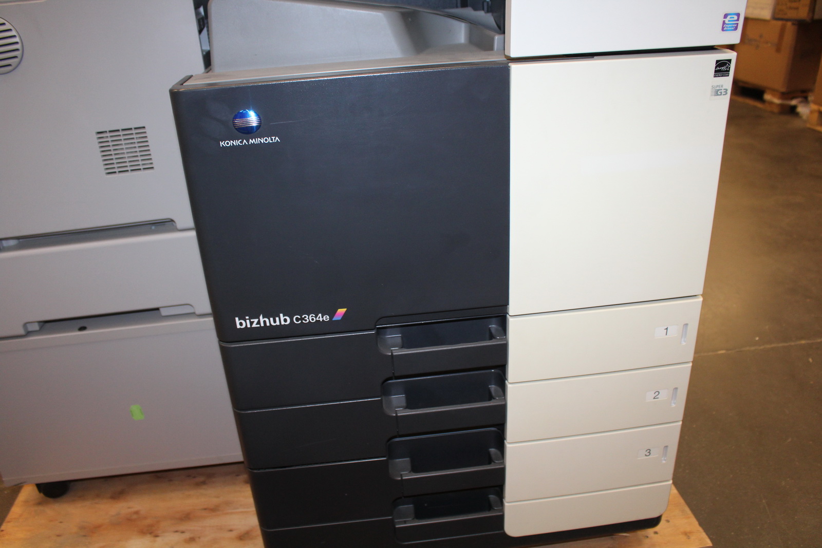 Nyomtató (Bizhub C364e) 3