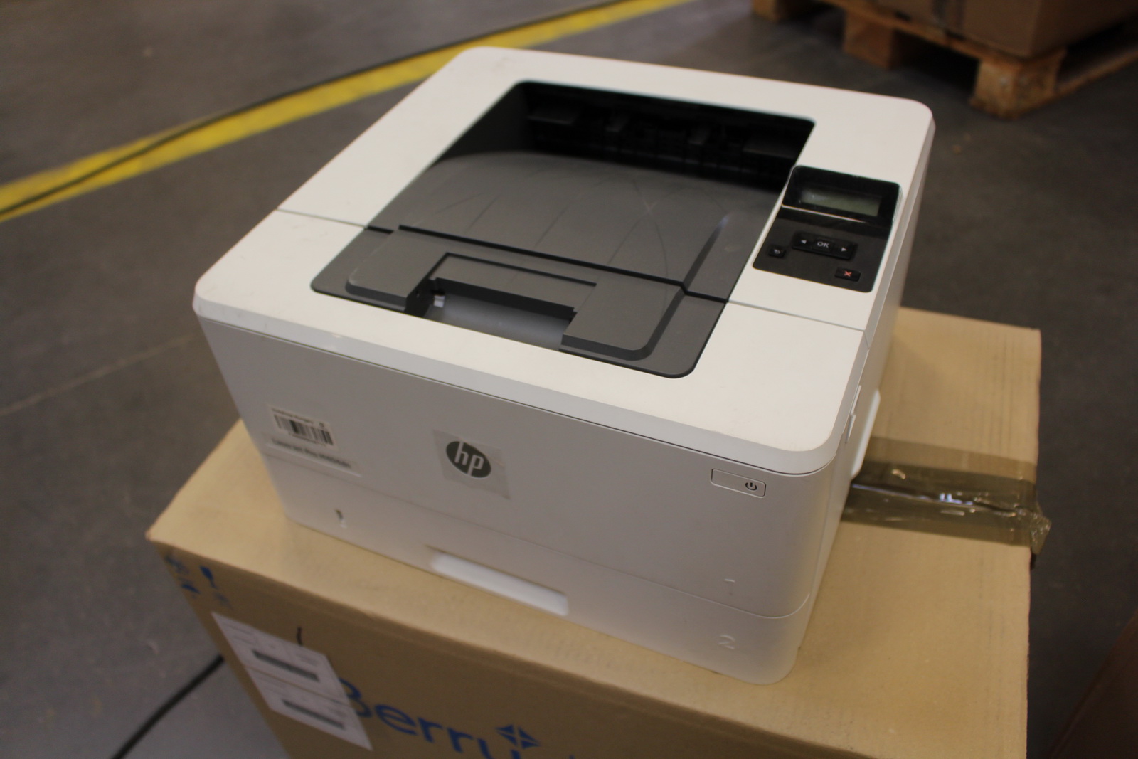 Nyomtató (LaserJetPro M404dn) 4