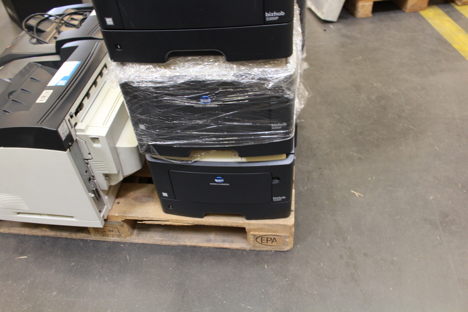 Nyomtató (Bizhub3300p) 3