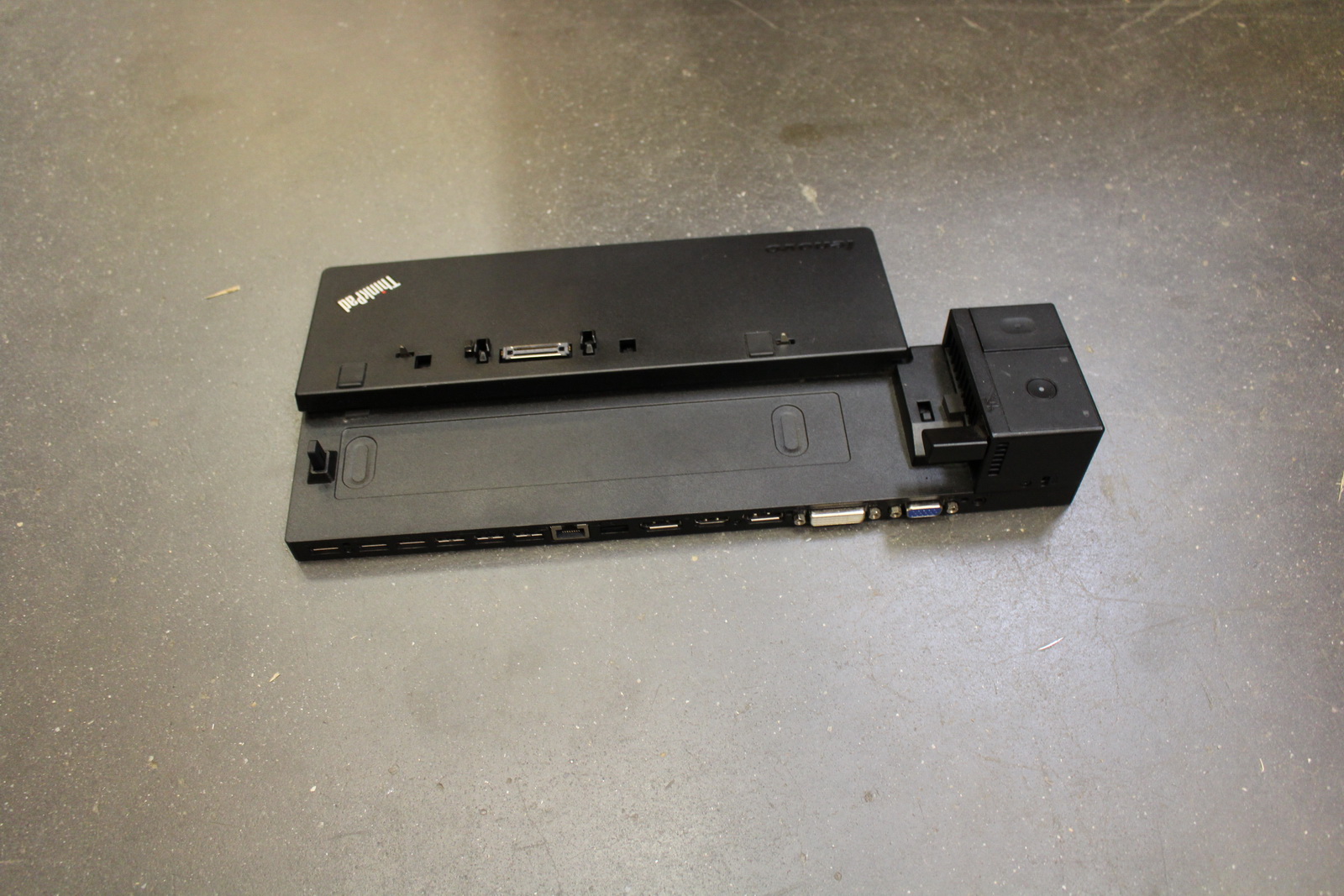 Lenovo dokkoló (Ultradock) 2