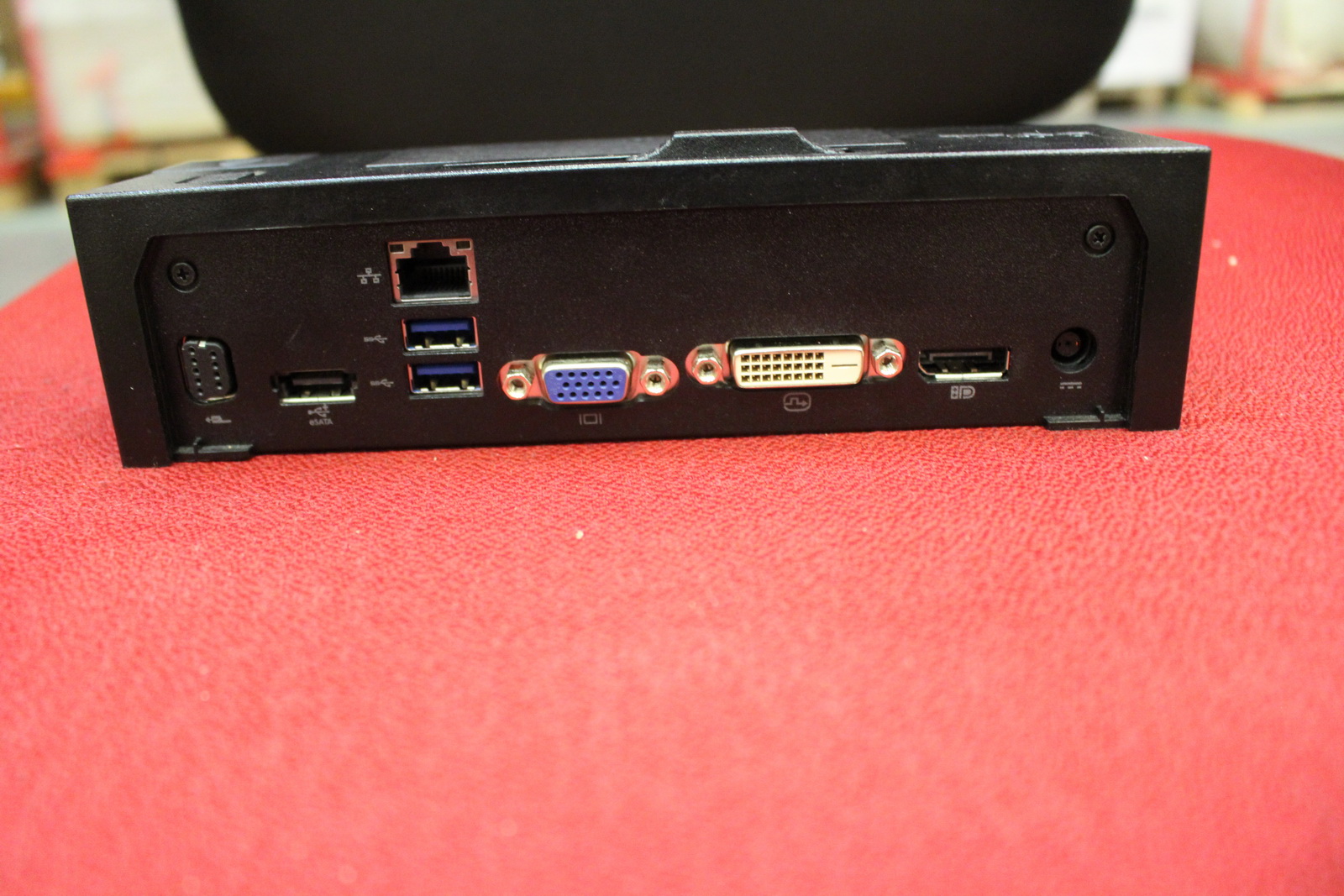 Dell dokkoló (Dell K07A ) 3