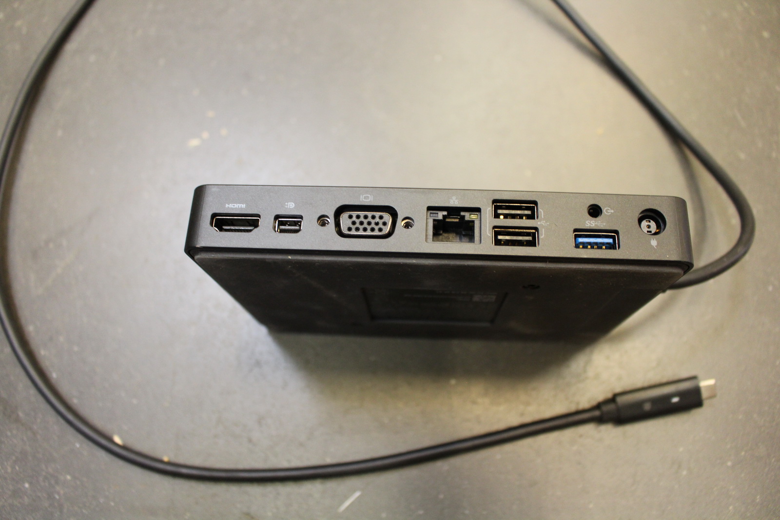 Dell dokkoló (Dell K17A ) 3