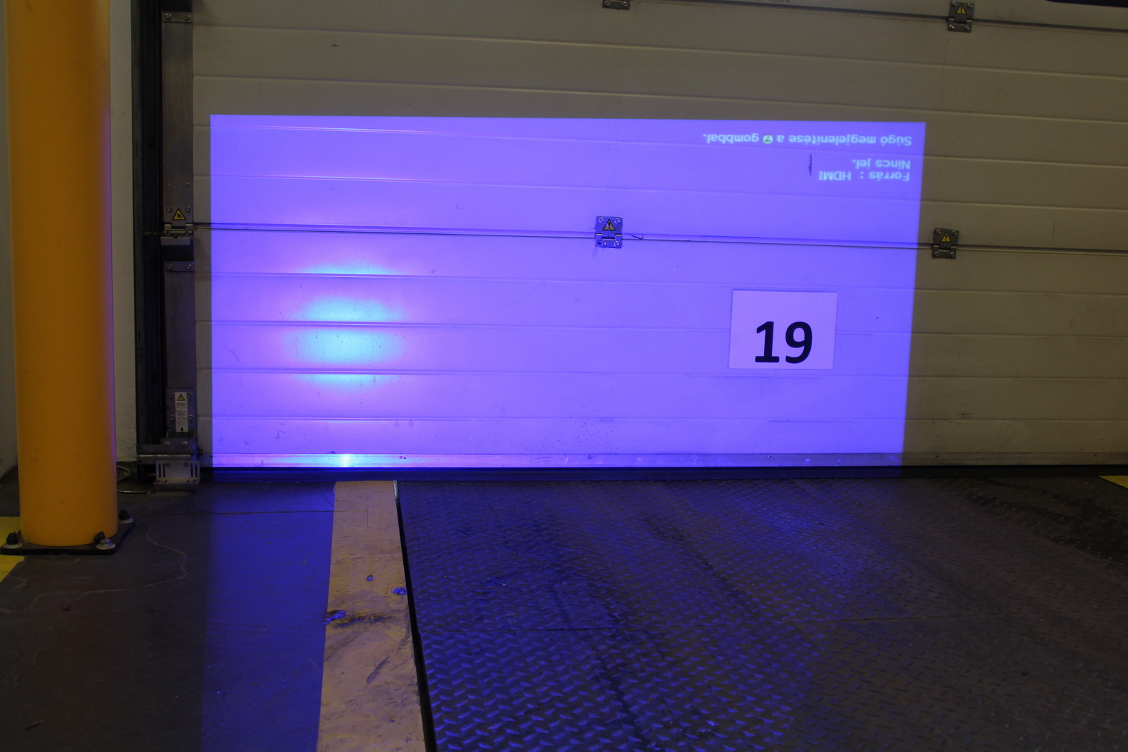 EPSON EB-W28 projektor 2