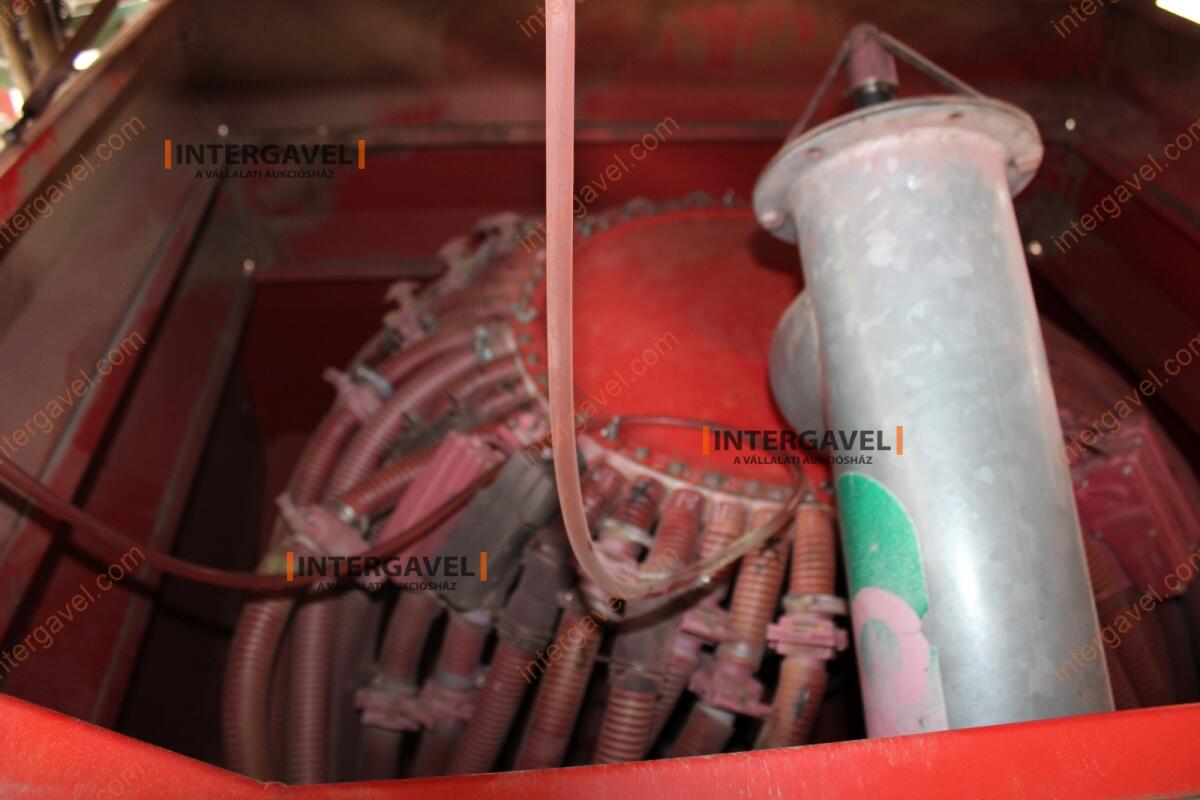 Gabona vetőgép - Kverneland 14