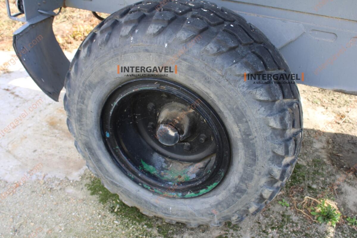 Pótkocsi - Hódgép 9