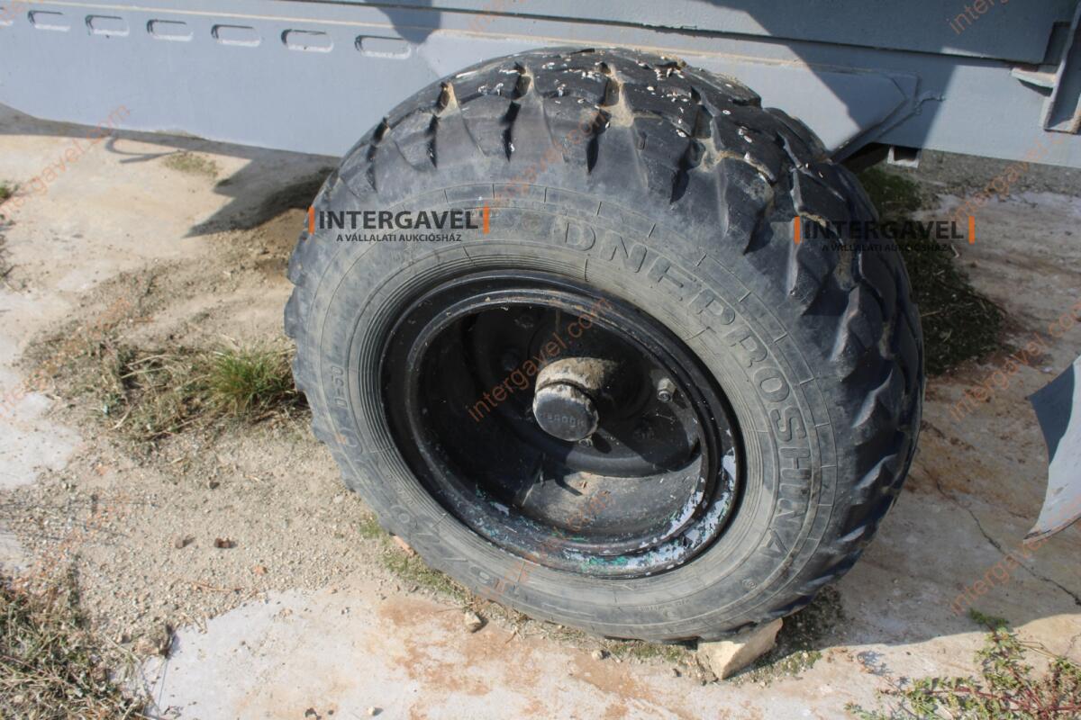 Pótkocsi - Hódgép 17