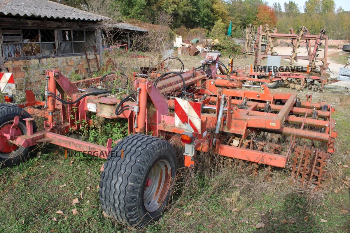 Kultivátor 3