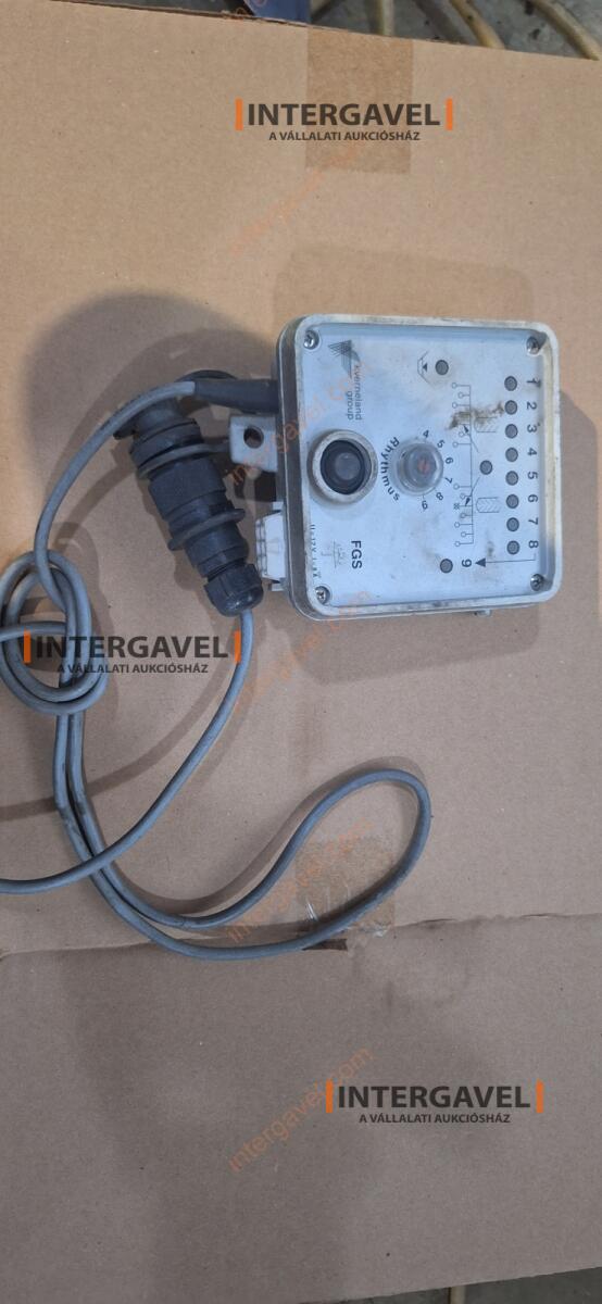 Szemenkénti vetőgép - Kverneland 26