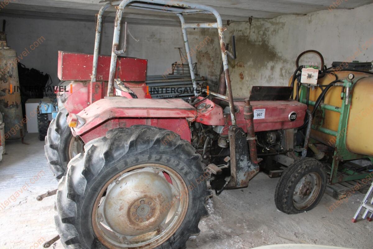 Traktor - Massey Fergusson 3