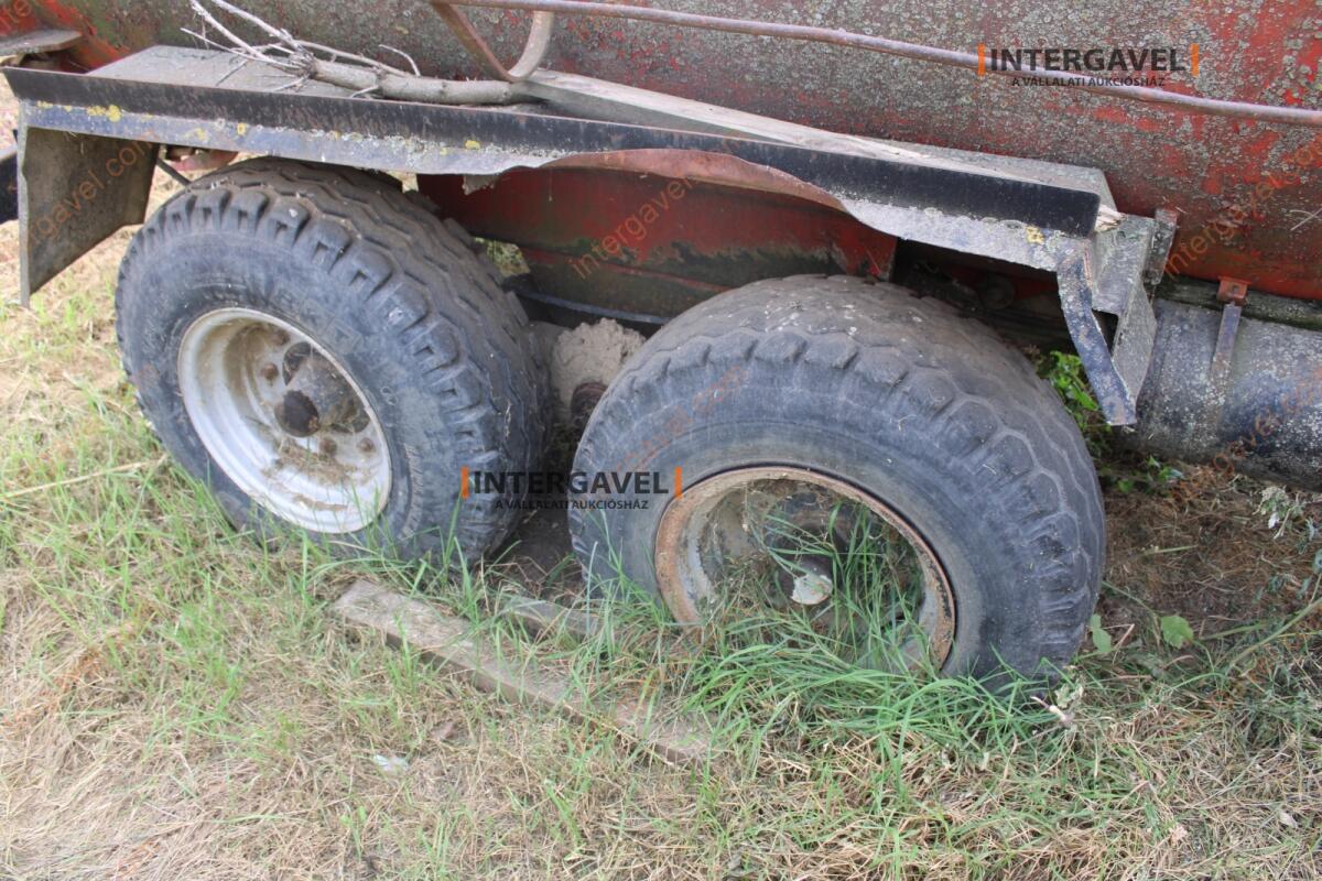 Tartálykocsi - DETK 9