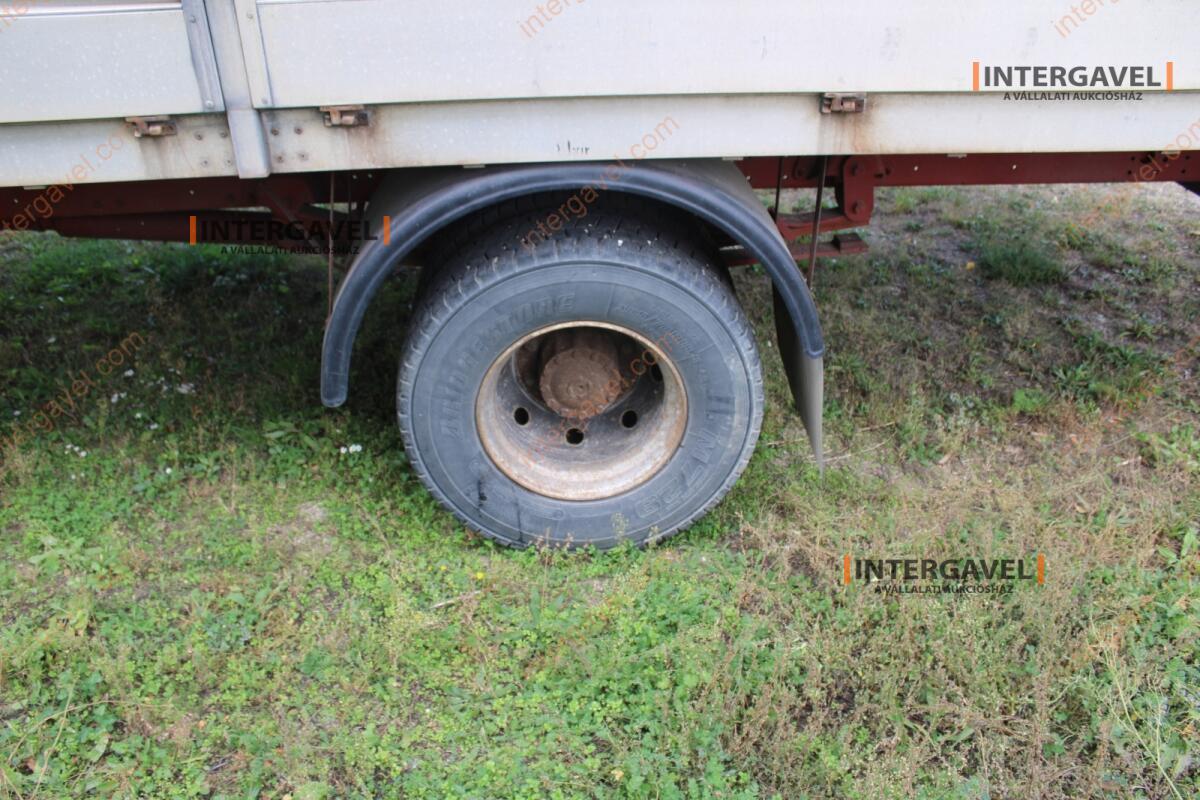 Teherautó - Iveco 13