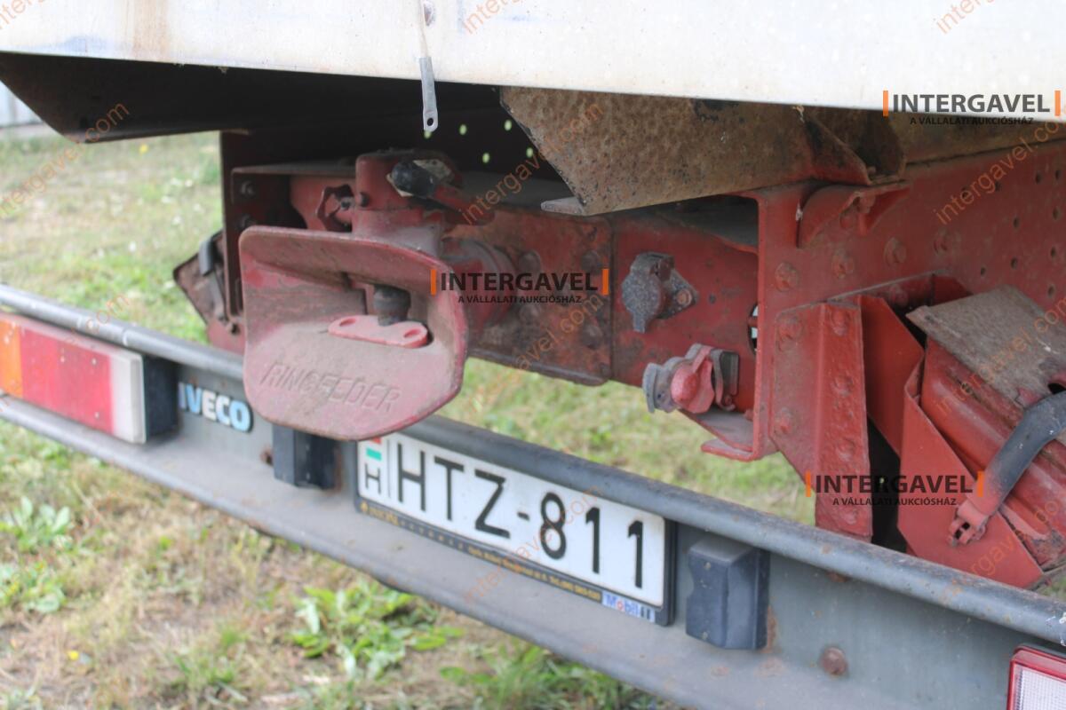 Teherautó - Iveco 18