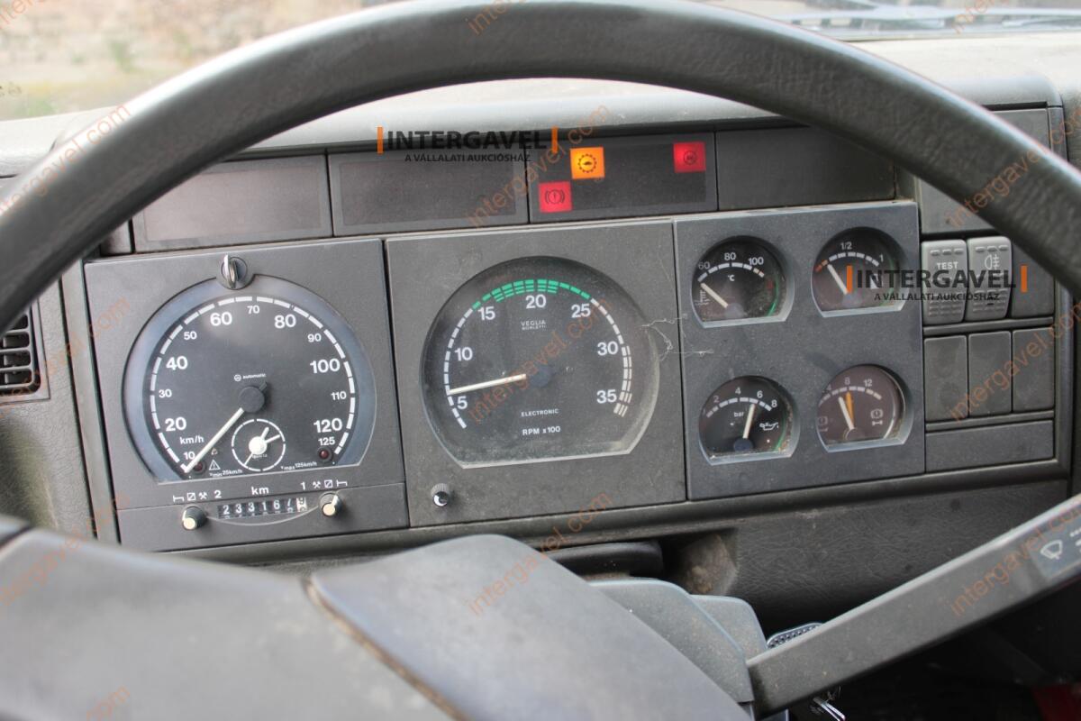 Teherautó - Iveco 31