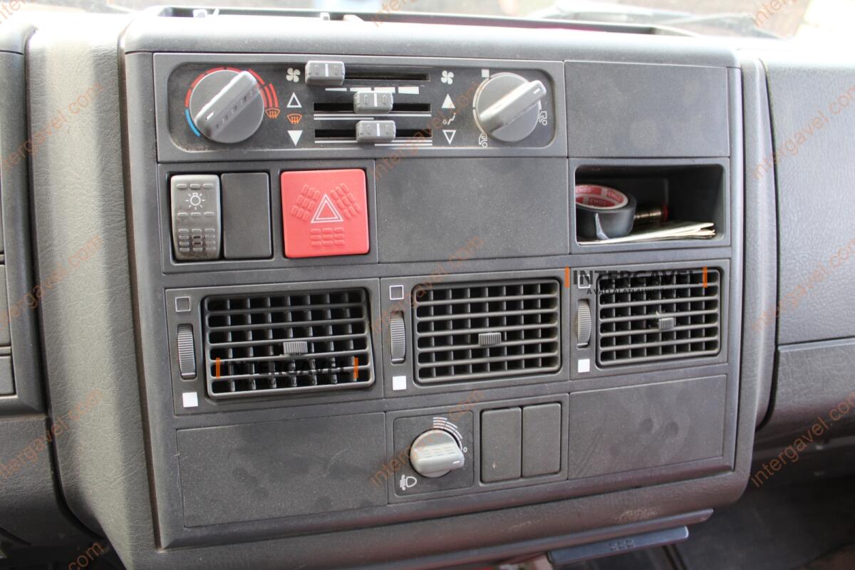 Teherautó - Iveco 35