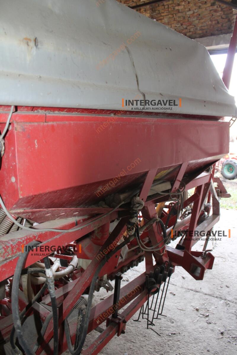 Gabonavetőgép - Kverneland 6