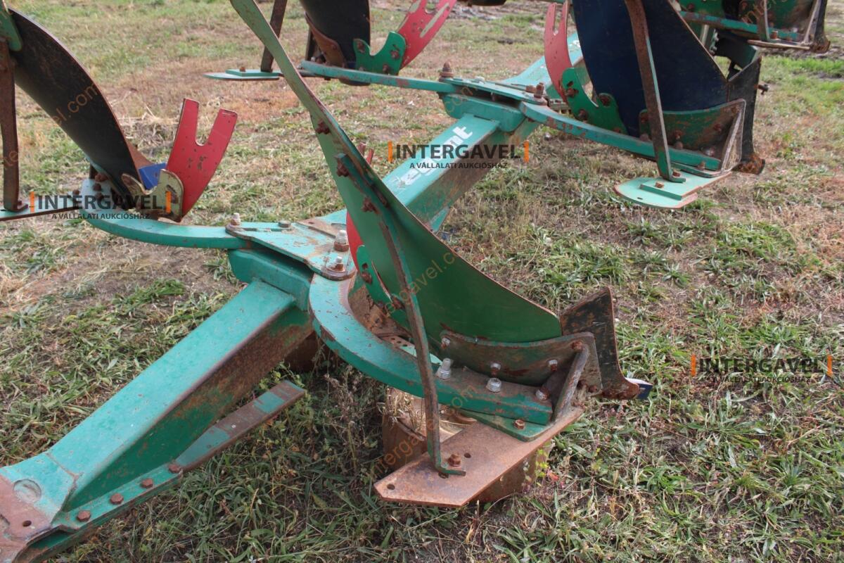 Váltvaforgató eke - Regent 10