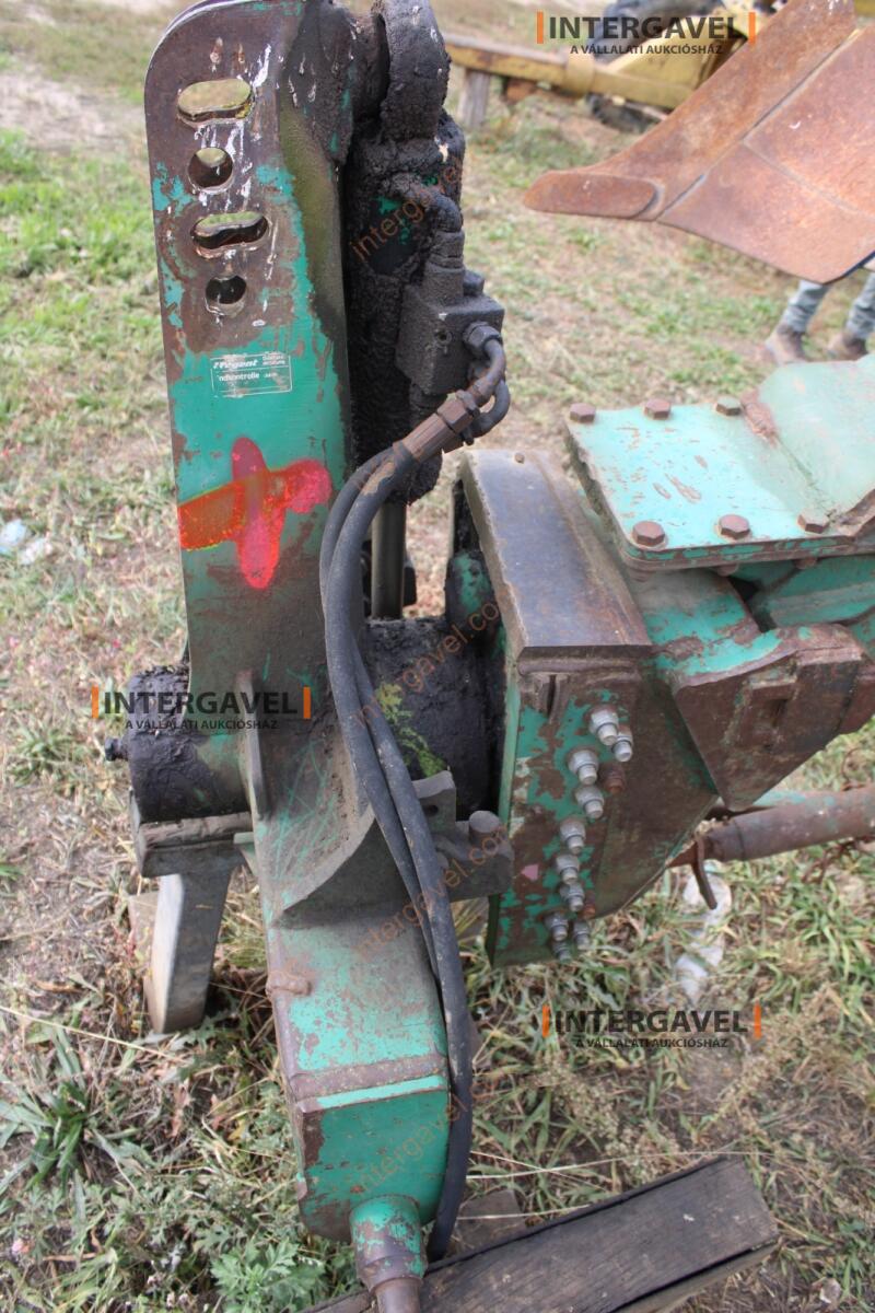 Váltvaforgató eke - Regent 15