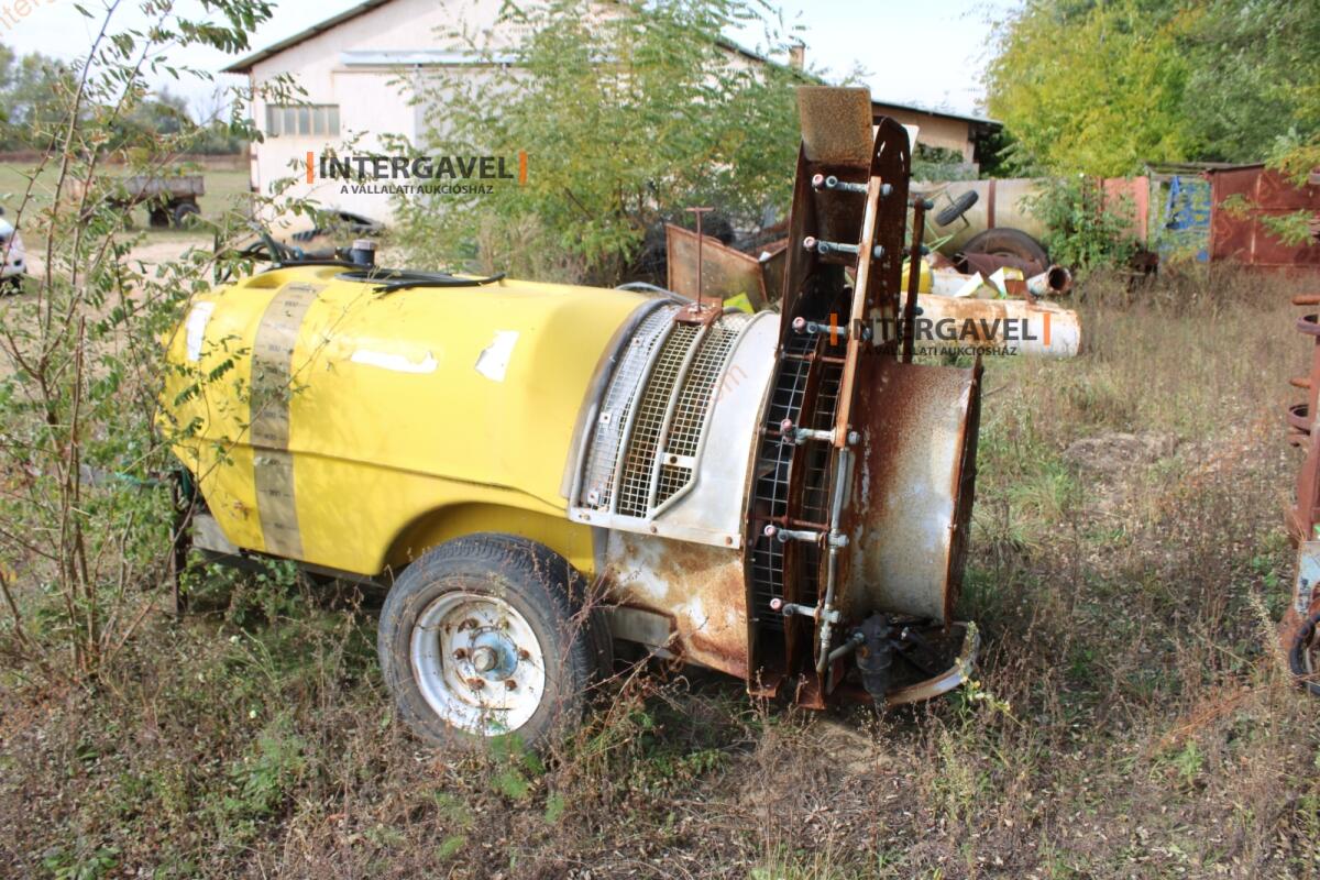 Vontatott permetező 3