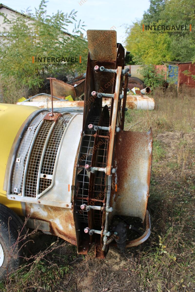 Vontatott permetező 16