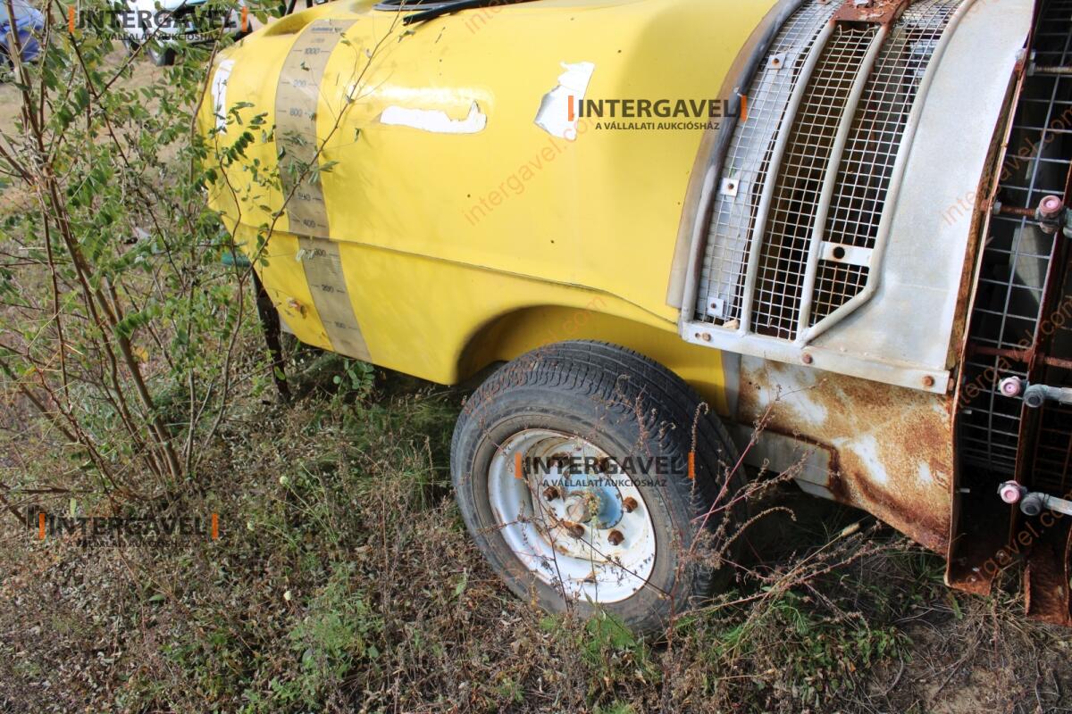 Vontatott permetező 17