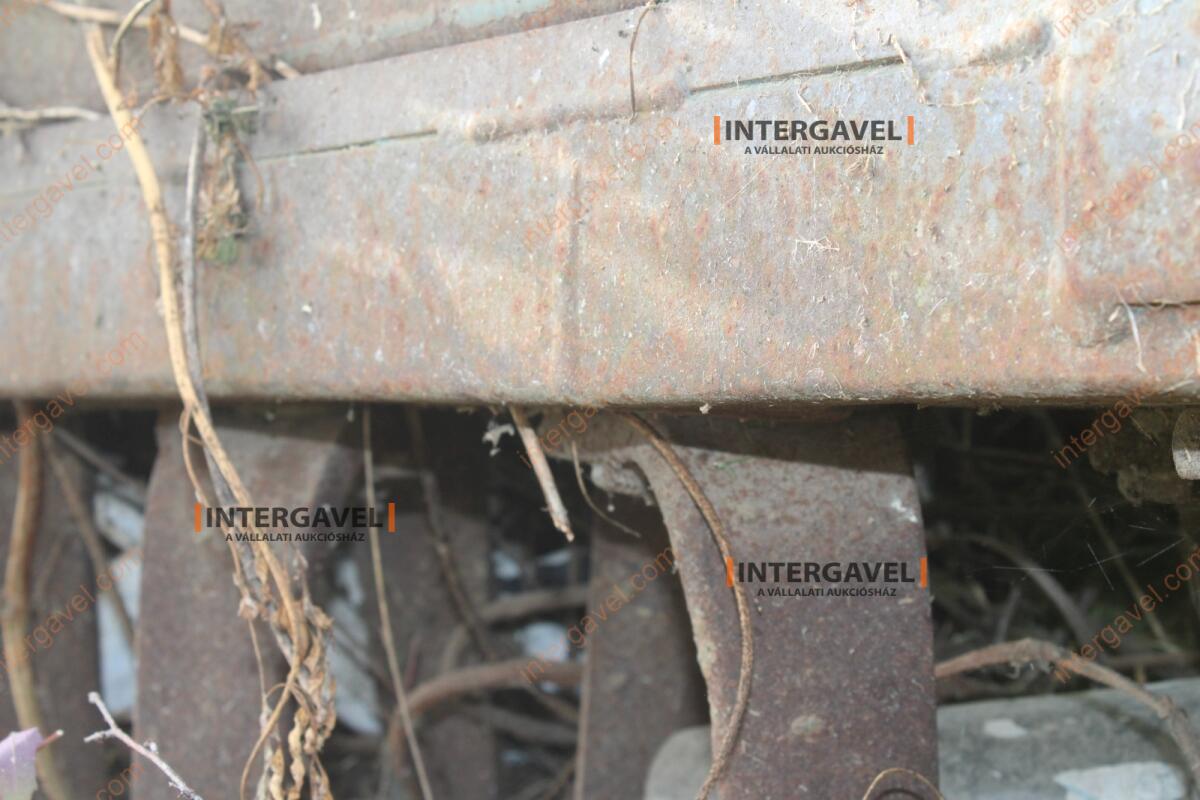 Forgóborona - Rabewerk 8