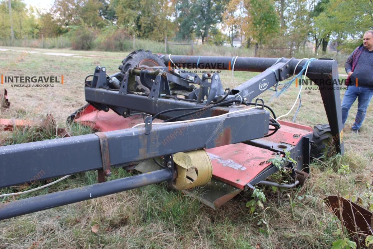 Vontatott tárcsás kasza - Kverneland 4