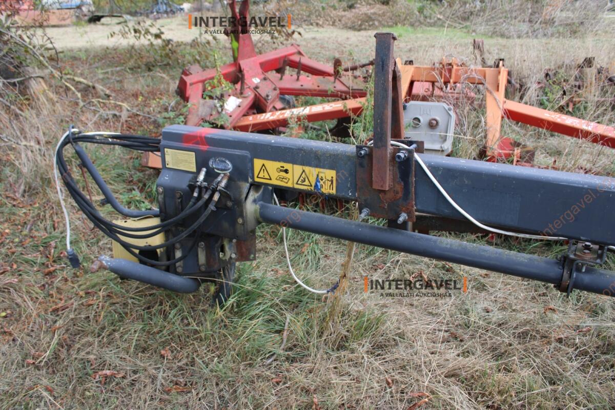 Vontatott tárcsás kasza - Kverneland 5