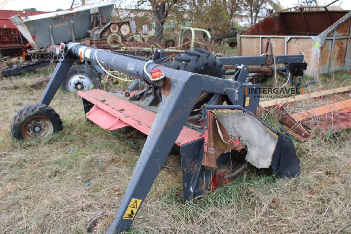 Vontatott tárcsás kasza - Kverneland 9