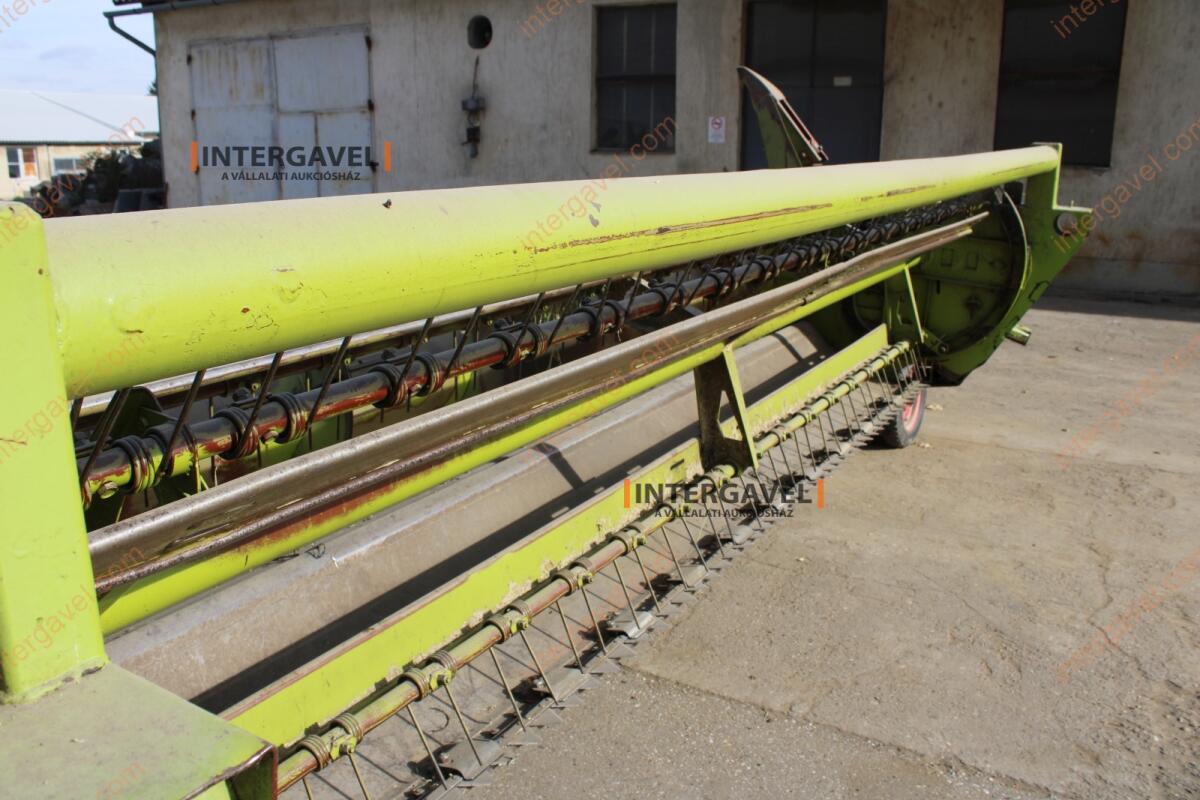 Direkt vágó - Claas 8