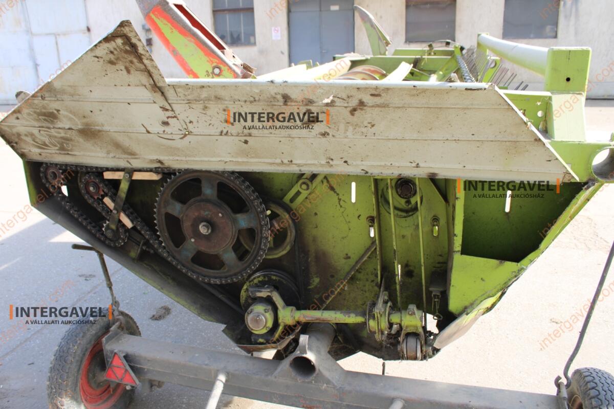 Direkt vágó - Claas 9