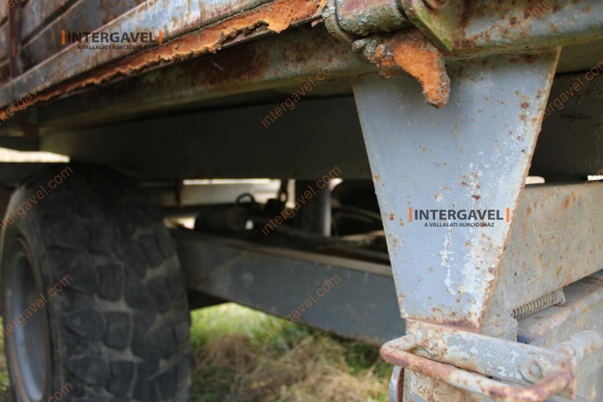 Pótkocsi - Erdőgép 6